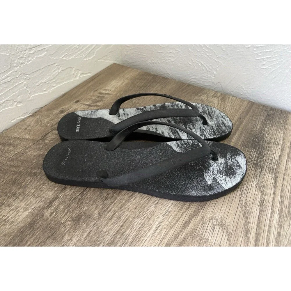 Tidal New York Men’s Hiro Clark Black & White Abstract Print Sandals Size 11